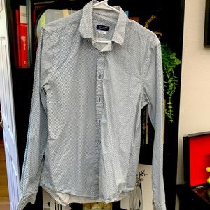 Zara men’s button down long sleeve